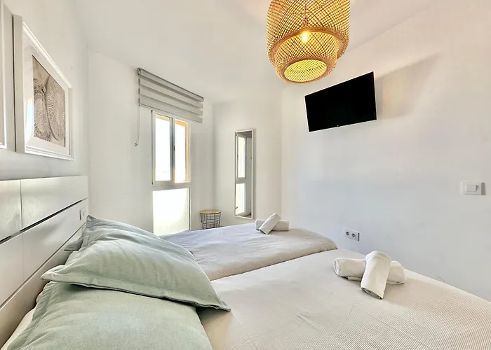 Torres De Yomely - Y1a بلايا ذي لاس أميريكاس